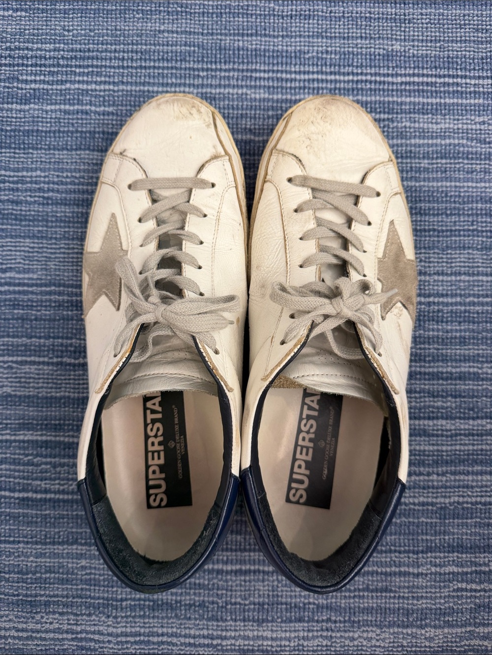 Golden Goose Men's White Sneakers with Gray Star and Navy Heel
